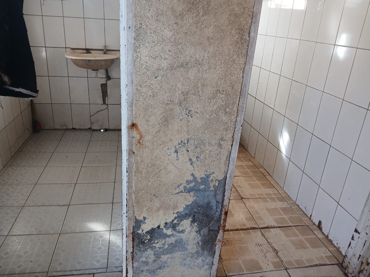 St Mary's House for Sale | 450sqm | Title Deeds